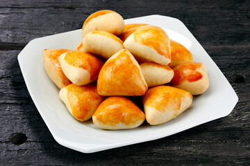 Arabian esfiha, esfirra Brazilian snack