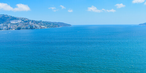 Fototapeta premium blue sky and sea
