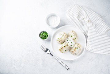 Steamed manta rays with meat sprinkled with parsley in a plate