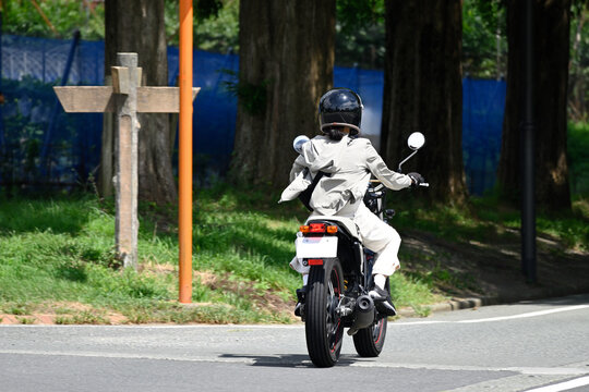 バイク女子