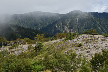 仲秋の日光白根山