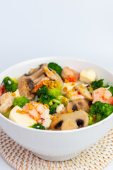 Tofu Mushroom Soup with Seafood