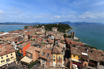 Naklejka na ściany i meble view of the town of Sirmione, Lago Maggiore, Italy