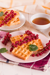 Waffles red currant and mint. - 616768850