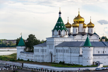 Fototapeta na wymiar Views of the Ipatiev Monastery