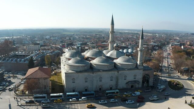 4K panoramic drone filming of Old Mosque of Edirne during daylight. Aerial shooting of Edirne city, skyline and historical landmarks stock video.	
