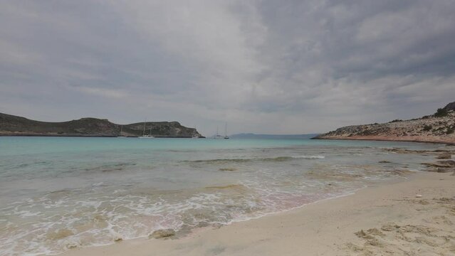 simos beach in Elafonisos greece