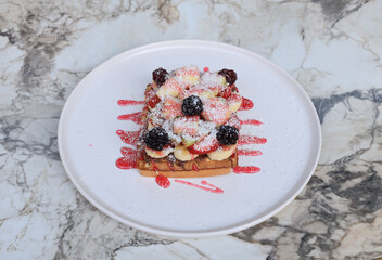tasty, waffle, berry, breakfast, delicious, dessert, food, fresh, belgian, sauce, pastry, sweet, lunch, calorie, white, yummy, belgium, blueberry, crispy, raspberry, sugar, wafer, background, baked, 