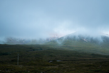 Fototapeta premium Misty mountains