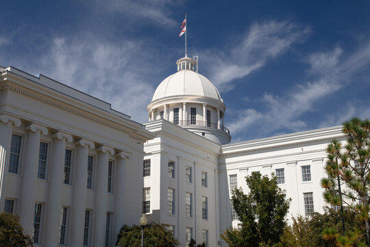 Alabama state capitol building in Montgomery, Alabama.