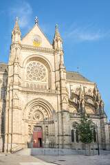 Obraz premium View at the Basilica of Our Lady (Notre Dame) in the streets of Rennes in France