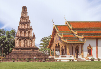 The Main Chedi at Wat Chama Thewi