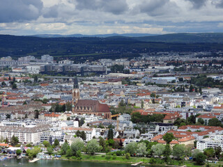 Fototapeta na wymiar view over the Vienna and Danube river seen from the top of the Danube tower in bright spring day