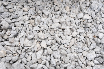 DIY fundament for building a shed with gravel and bricks, mking sure it is level with a water level