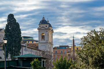 L'église de la Sainte-Trinité-des-Monts à Rome