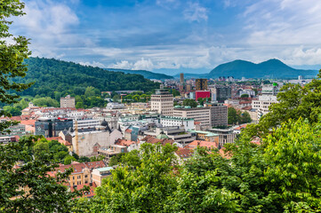 Obraz premium A view north east from the castle above Ljubljana, Slovenia in summertime