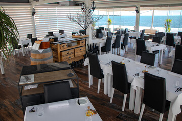 food, plate, white, red, healthy, isolated, fresh, diet, dish, fruit, vegetable, tomato, meal, green, fork, sweet, restaurant, dessert, eating, breakfast, color, dinner, medicine, tomatoes, health