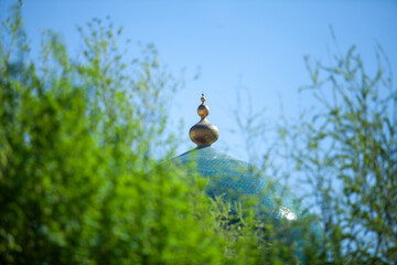 the top of the historical building in uzbekistan