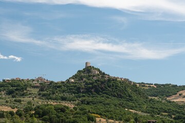 Fototapeta na wymiar Rocca di Tentennano panoramic view