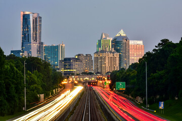 Sunset cityscape traffic In Buckhead Atlanta Georgia  - obrazy, fototapety, plakaty