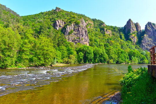 Rheingrafenstein, Felsformation an der Nahe gegen&uuml;ber von Bad M&uuml;nster am Stein-Ebernburg, Bad Kreuznach