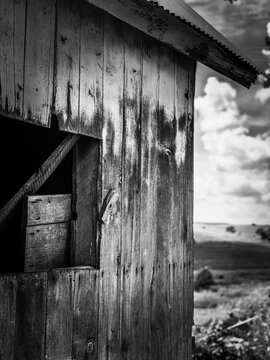 old barn black and white