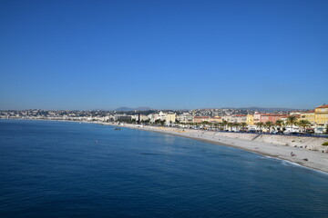 Fototapeta na wymiar Beautiful and sunny French Riviera in Nice 3