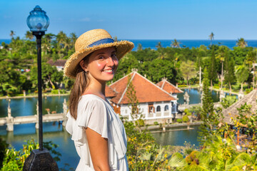 Fototapeta premium Water Palace on Bali