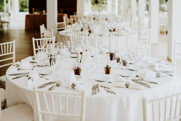 wedding table setting