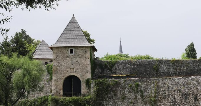 Banja Luka, Bosnia and Herzegovina - June 23 2023: 
Park along the river Vrbas beneath the walls of Kastel Fortress in Banja Luka, Bosnia and Herzegovina - Image