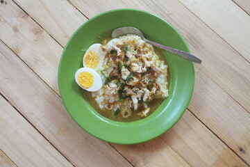 Chicken porridge is a type of food from Indonesia. Rice porridge is rice that is cooked in a lot of water so that it has a soft and runny texture. Porridge is usually served hot or warm
