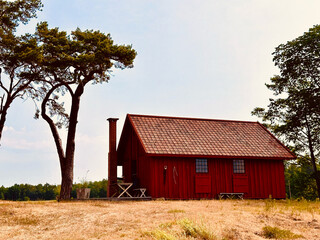 old red barn