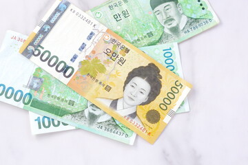 韓国の通貨、ウォンKRWの紙幣