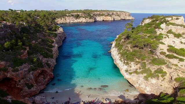 Mallorca - Cala del Moro (Cal&oacute; des Moro) vista de drone