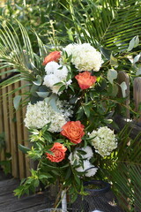 Dekoration-Blumen-Hochzeit-Feier-Natur