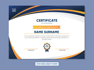 Obraz premium Professional Certificate Template Design with Gradient Color Style