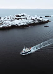 Foto op Plexiglas Fishing boat in Lofoten island, Norway © Cami