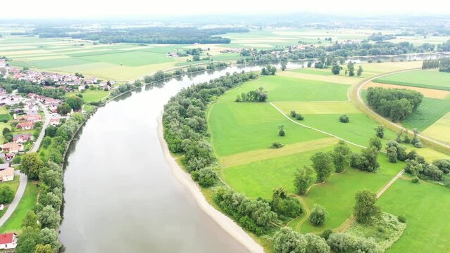 Aerial view, drone video of the river loop near Osterhofen with view of the Danube near Muehlham. Osterhofen, Deggendorf, Lower Bavaria, Bavaria, Germany, Europe
