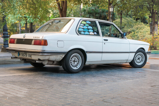 BMW 3 Series (E21), 2-door sedan, 323i, First generation of BMW 3 (1975–1983)