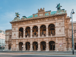 Obraz premium Vienna State Opera. Wiener Staatsoper. An opera house in Vienna, Austria