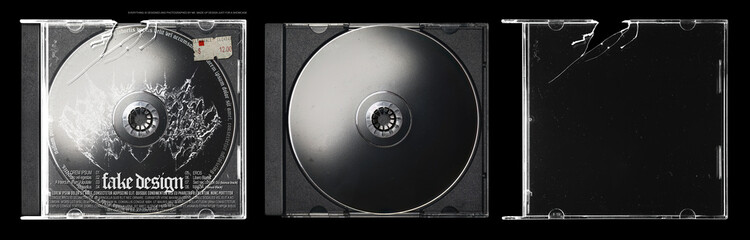 Cracked cd case mockup for album cover art - obrazy, fototapety, plakaty