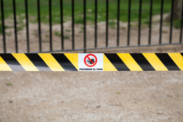 Spanish barricade tape