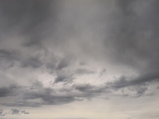 Obraz premium Stratocumulus of different forms of dark color