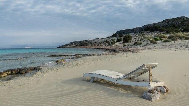 simos beach in Elafonisos greece