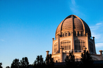 Golden DomeBahá'í House of Worship Temple Over Trees - Wilmette Chicago, IL
