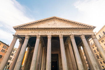 Obraz premium Pantheon temple in Rome, Italy