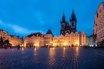 Fototapeta na wymiar Old Town Square and Church of Our Lady before Týn at night