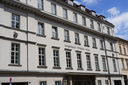 Das Langenbeck-Virchow-Haus in Berlin am 28.06.2023
