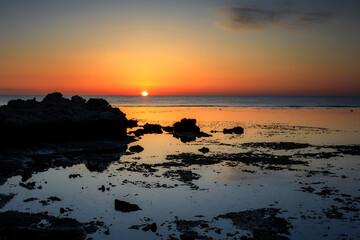 Fototapeta na wymiar Beautiful coastline of the Red Sea in Marsa Alam at sunrise, Egypt