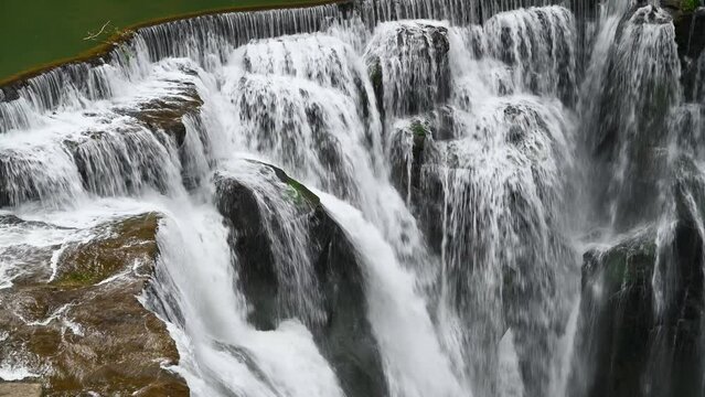 Belongs to anticline waterfalls, similar to Niagara Falls in North America Shifen Waterfall is located in Pingxi District, New Taipei City. Taiwan